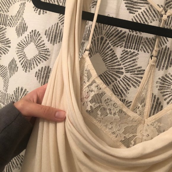 Free People flowy cream tank top - Picture 7 of 10